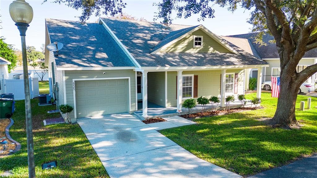 6425 ASHVILLE DRIVE ZEPHYRHILLS, FL 33542