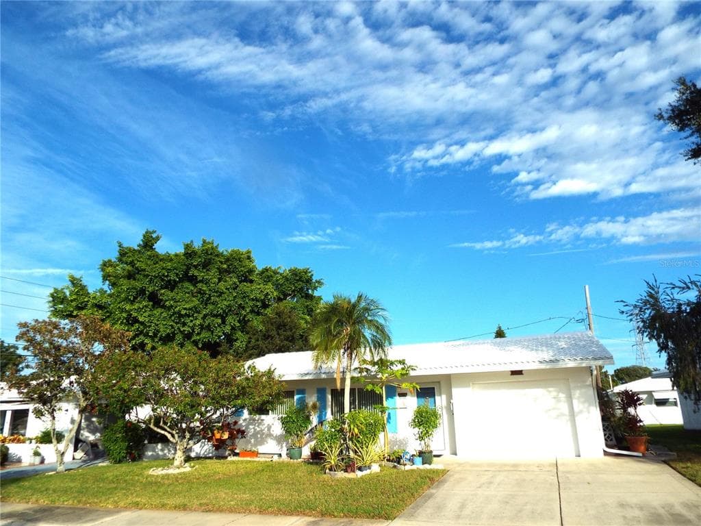 10143 43RD STREET N UNIT 2 PINELLAS PARK, FL 33782