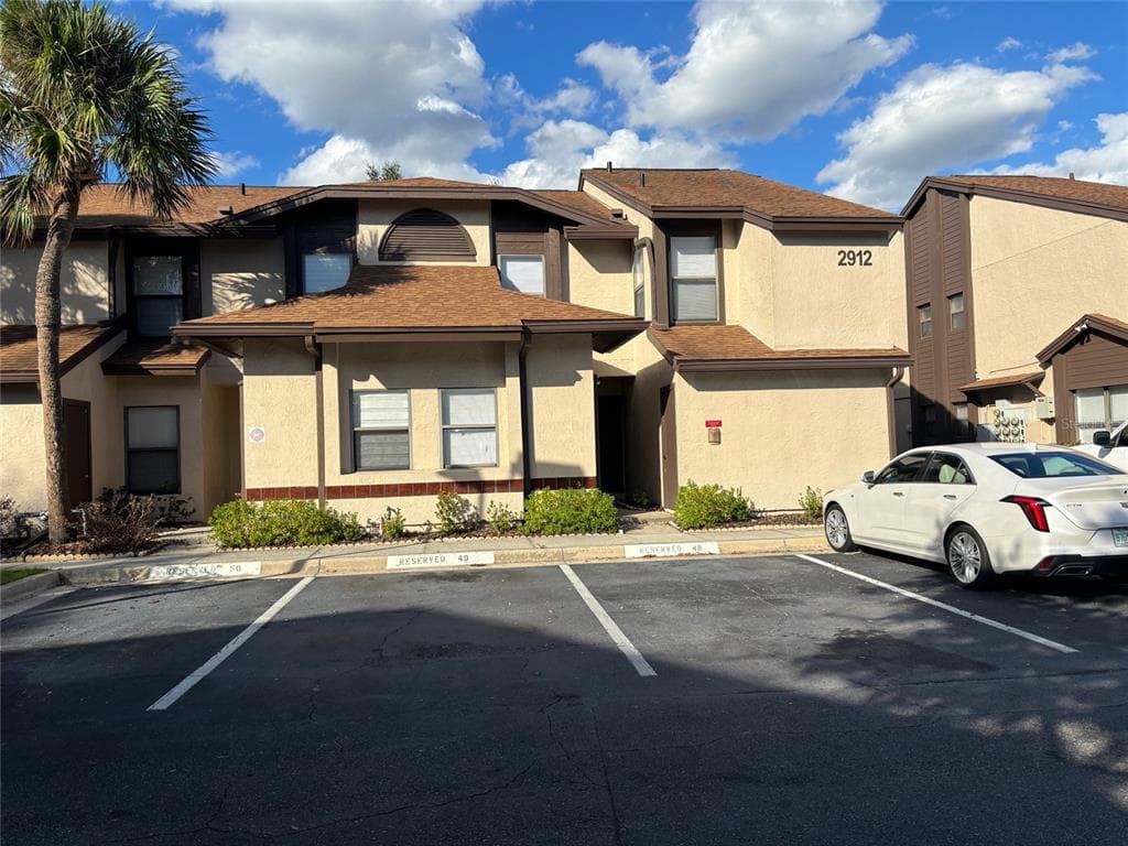 2912 S SEMORAN BOULEVARD UNIT 11 ORLANDO, FL 32822