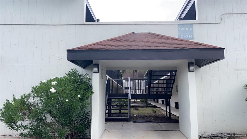 1256 E 113TH AVENUE UNIT E214 TAMPA, FL 33612