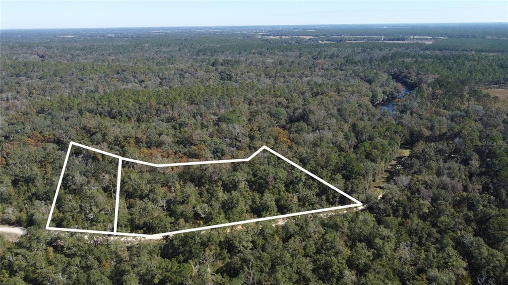 NE CHERVIL DRIVE LEE, FL 32059