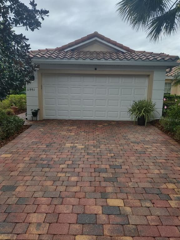 11991 FIORE DRIVE ORLANDO, FL 32827