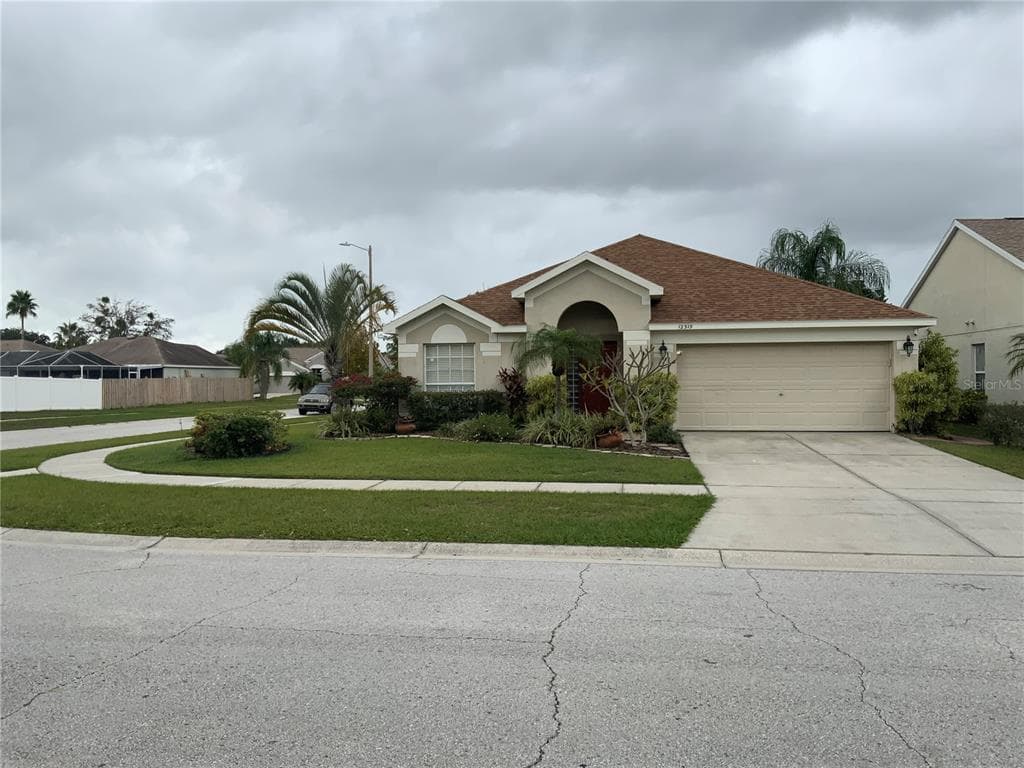 12319 DAWN VISTA RIVERVIEW, FL 33578