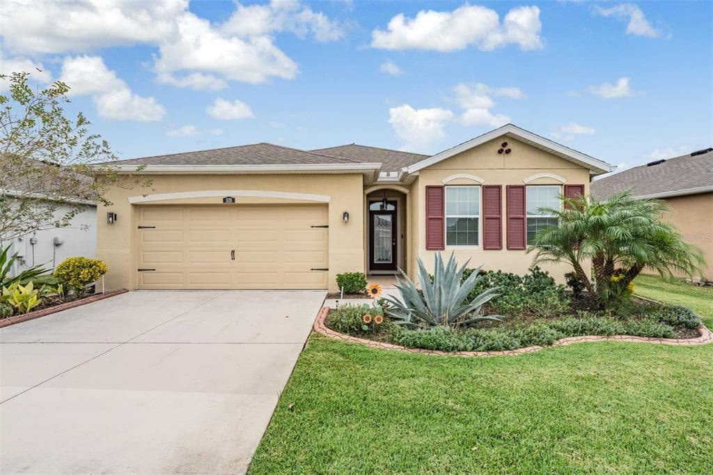 1128 PIPESTONE PLACE WESLEY CHAPEL, FL 33543