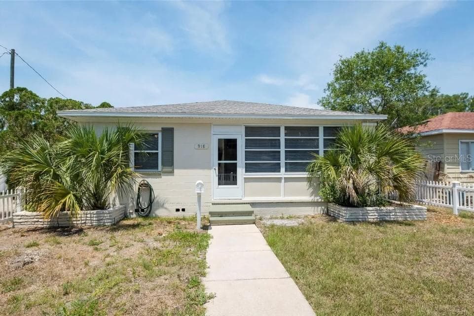 918 27TH STREET N ST PETERSBURG, FL 33713