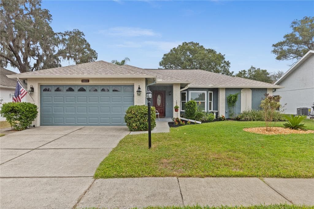 4942 SANDPOINTE DRIVE NEW PORT RICHEY, FL 34655