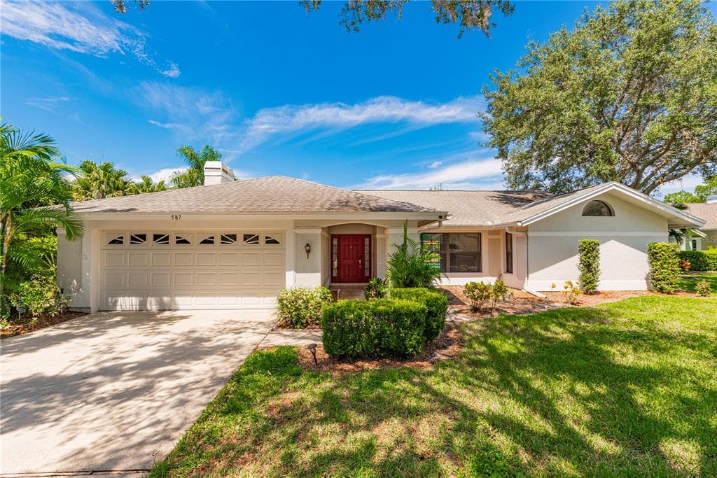 587 WATERFORD CIRCLE E TARPON SPRINGS, FL 34688