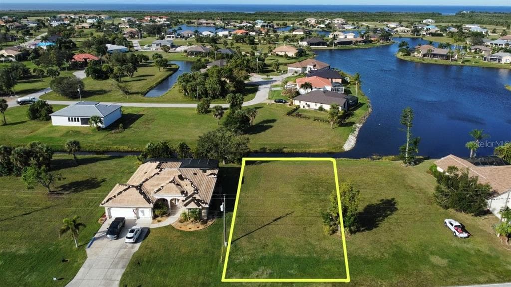 17143 CAPE HORN BOULEVARD PUNTA GORDA, FL 33955