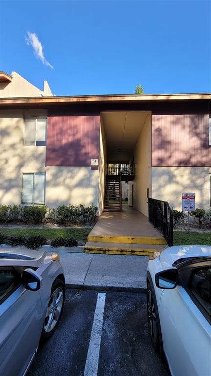 3857 S LAKE DRIVE UNIT 159 TAMPA, FL 33614