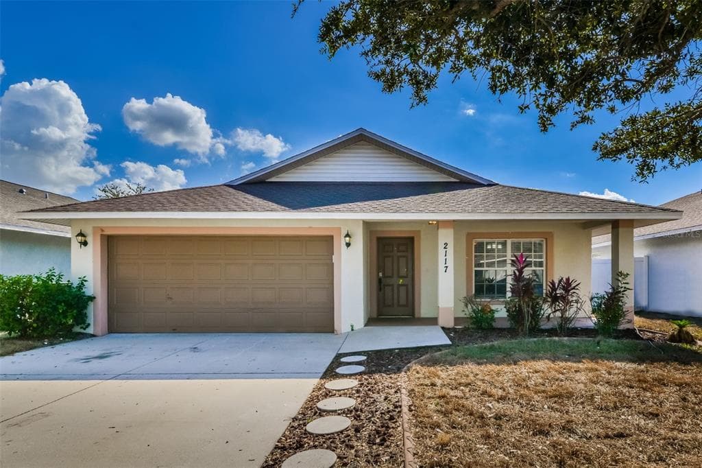 2117 PLEASURE RUN DRIVE RUSKIN, FL 33570