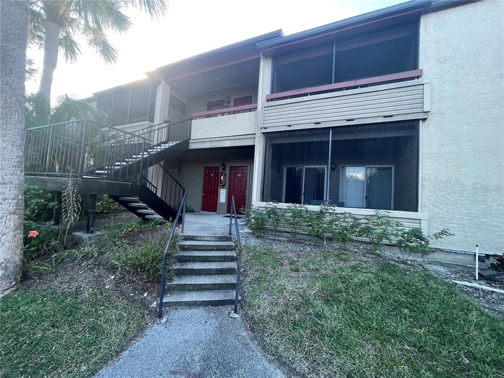 10263 GANDY BOULEVARD N UNIT 203 ST PETERSBURG, FL 33702