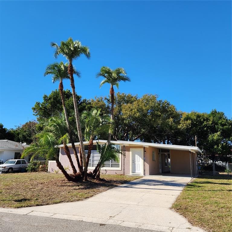 7323 TANGELO AVENUE PORT RICHEY, FL 34668