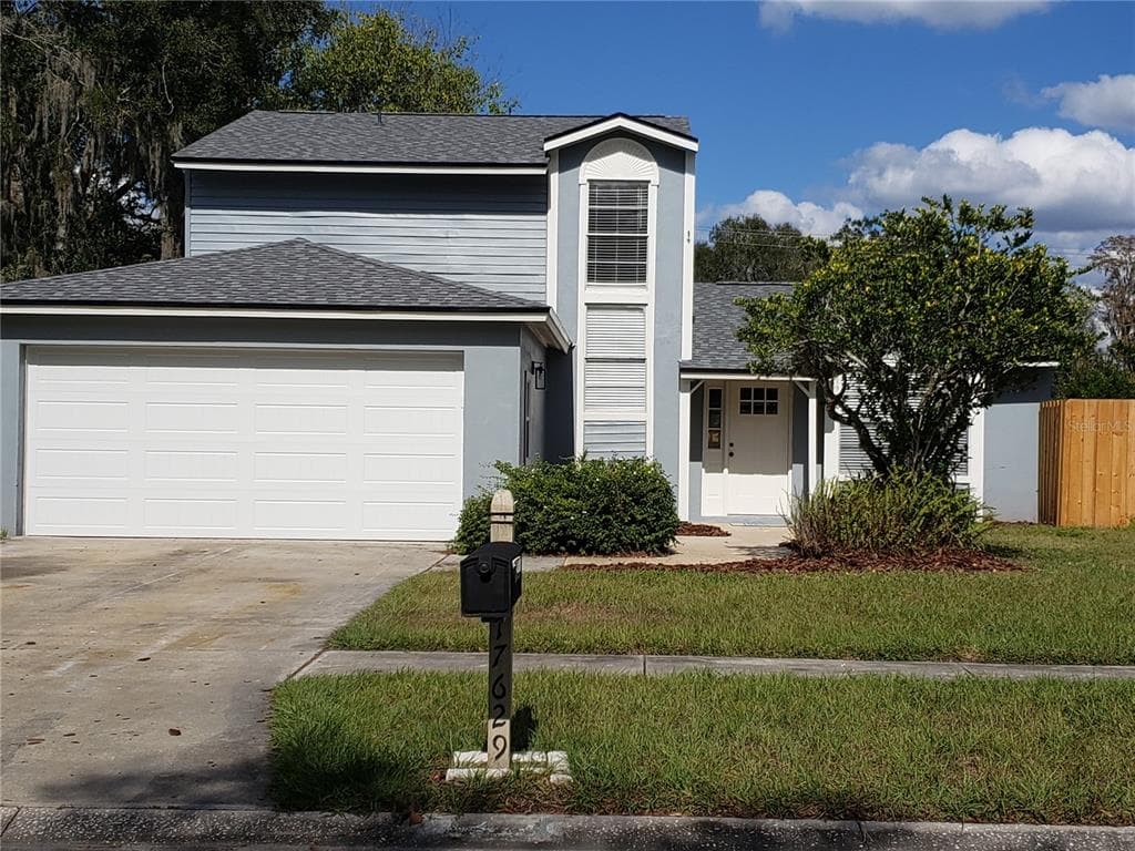 17629 WHISTLING LANE LUTZ, FL 33549