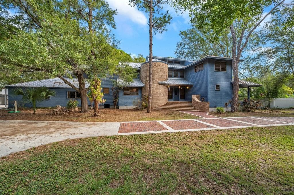 7929 98TH STREET SEMINOLE, FL 33777