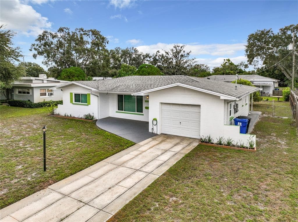 4026 BENSON AVENUE N ST PETERSBURG, FL 33713