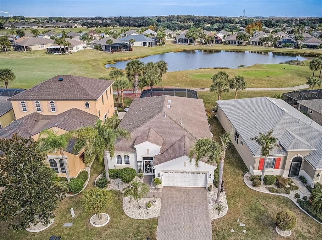 1035 REGAL MANOR WAY SUN CITY CENTER, FL 33573