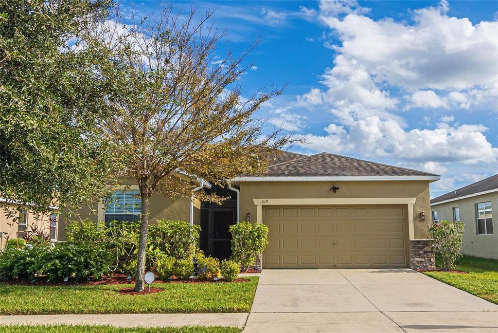 619 WABASH BREEZE CIRCLE RUSKIN, FL 33570