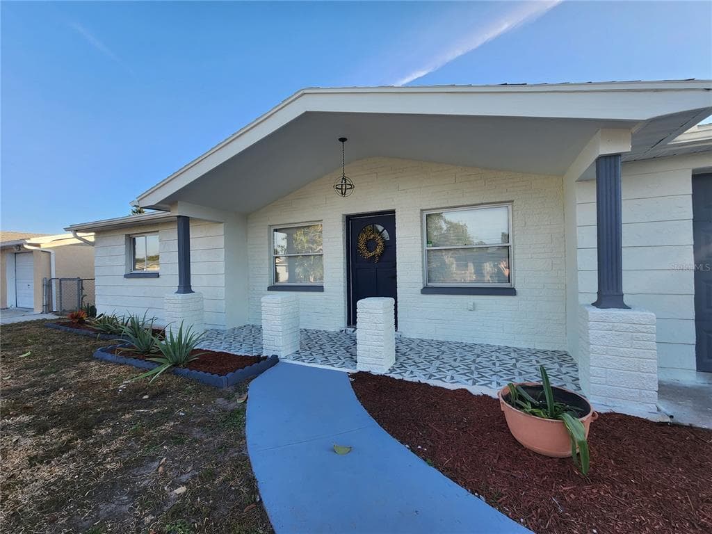 3524 ROSEWATER DRIVE HOLIDAY, FL 34691