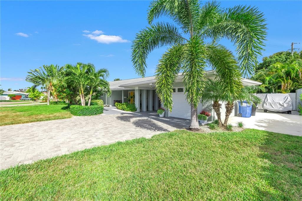 5096 41ST STREET S ST PETERSBURG, FL 33711