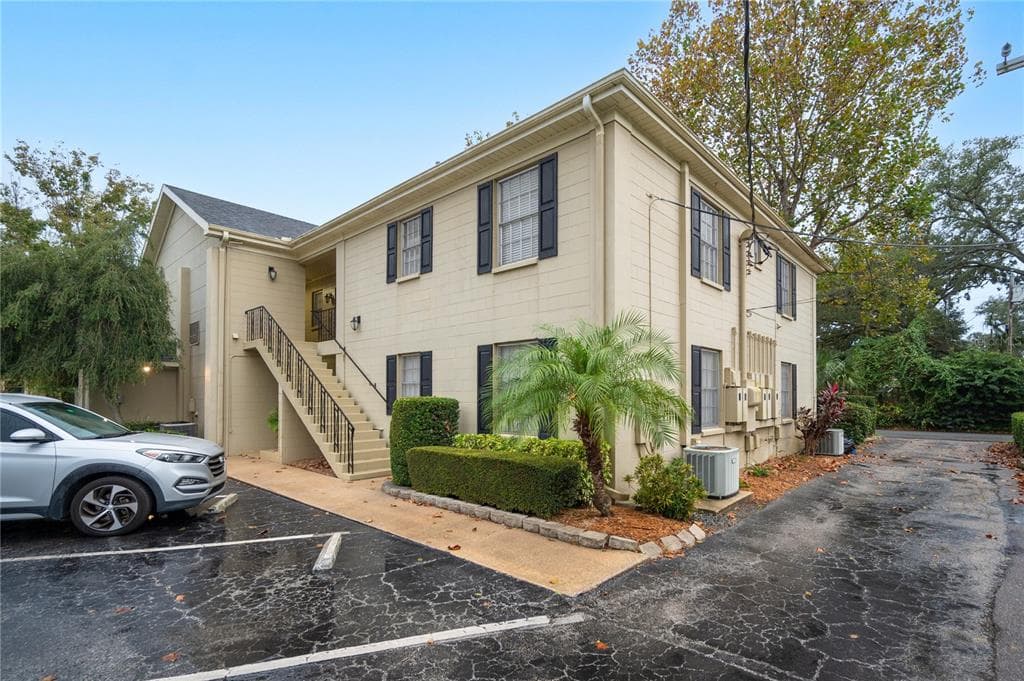 223 WINDSOR STREET UNIT 2A LAKELAND, FL 33803