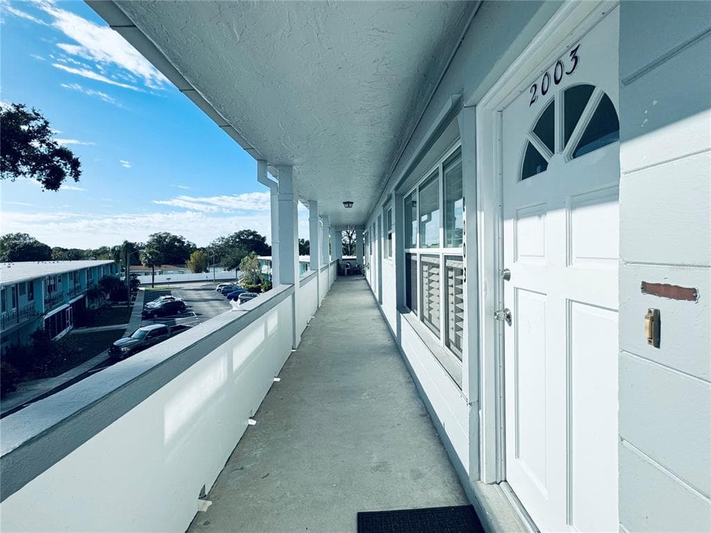 4300 58TH STREET N UNIT 2003 KENNETH CITY, FL 33709
