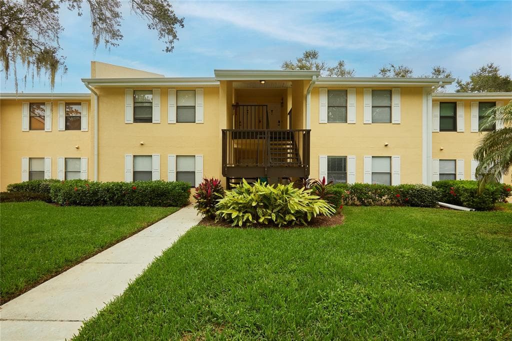3001 58TH AVENUE S UNIT 1012 ST PETERSBURG, FL 33712