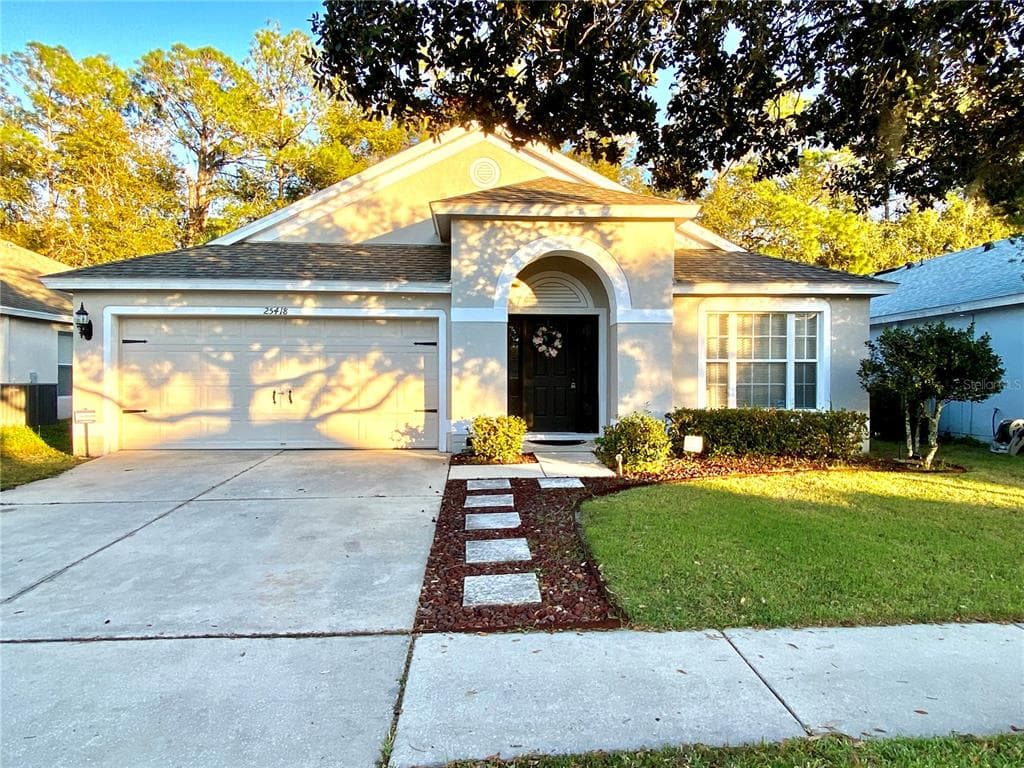 25418 LEXINGTON OAKS BOULEVARD WESLEY CHAPEL, FL 33544