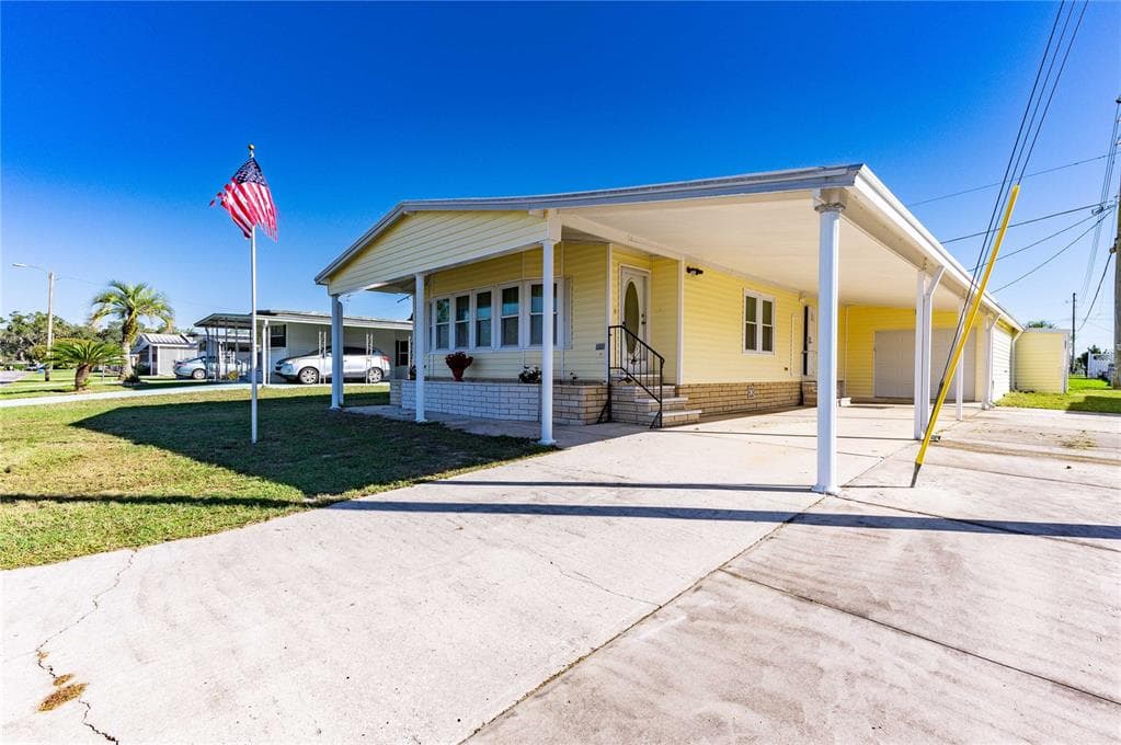 5306 JO STREET ZEPHYRHILLS, FL 33542