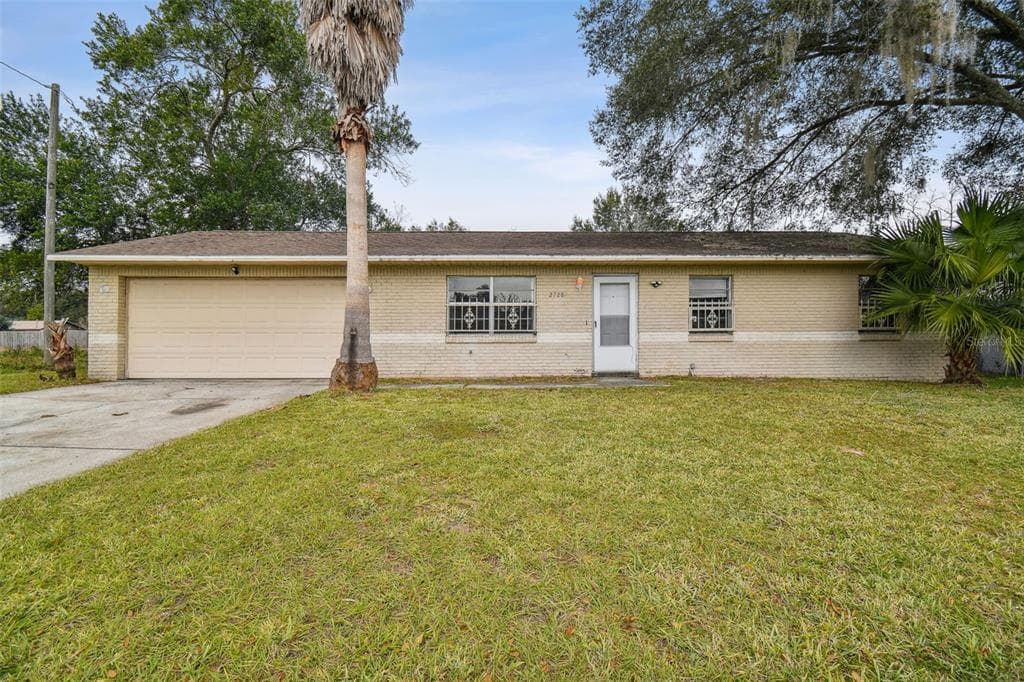 27287 DALE AVENUE BROOKSVILLE, FL 34602