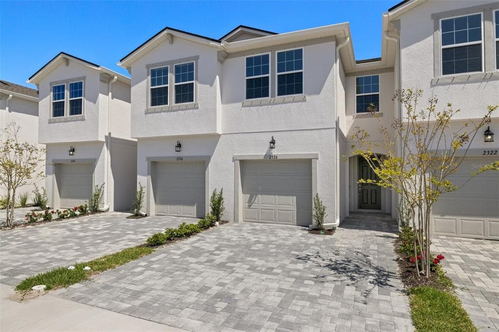 2326 SUMMERLIT STREET LUTZ, FL 33559