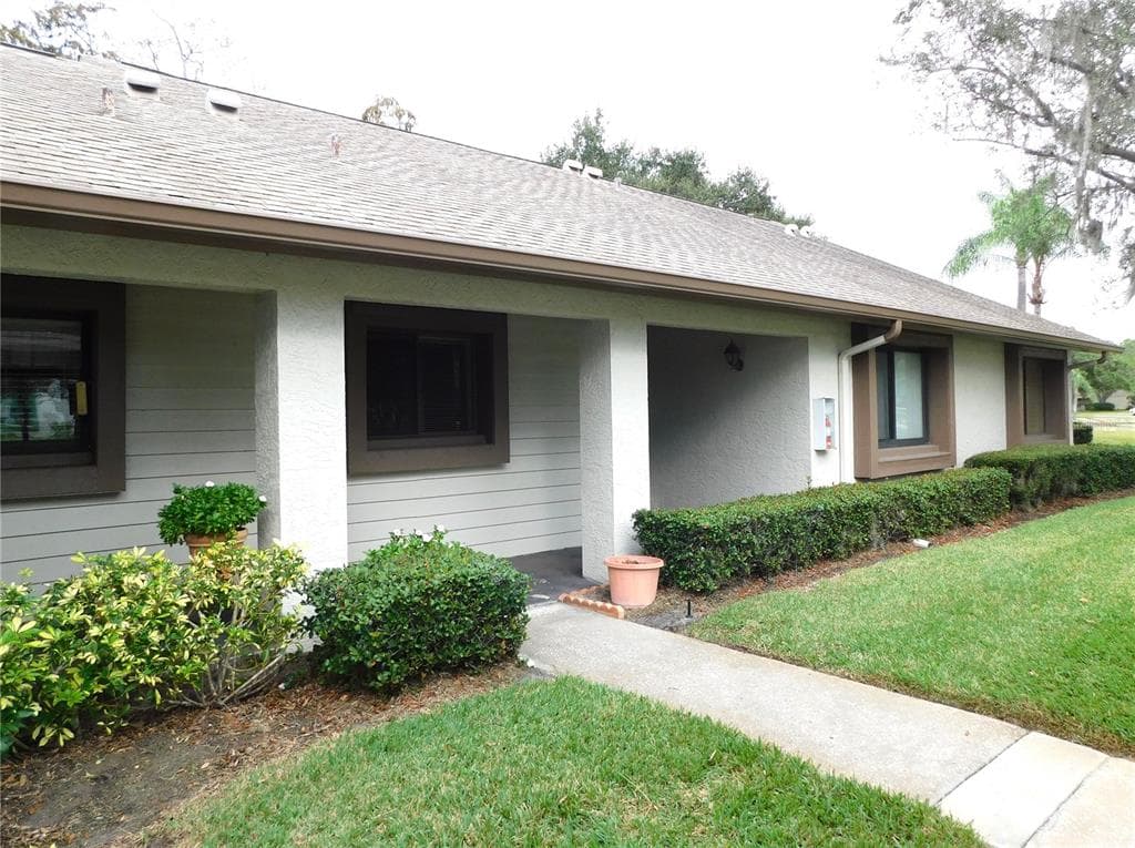 2544 LAURELWOOD DRIVE UNIT 10-B CLEARWATER, FL 33763
