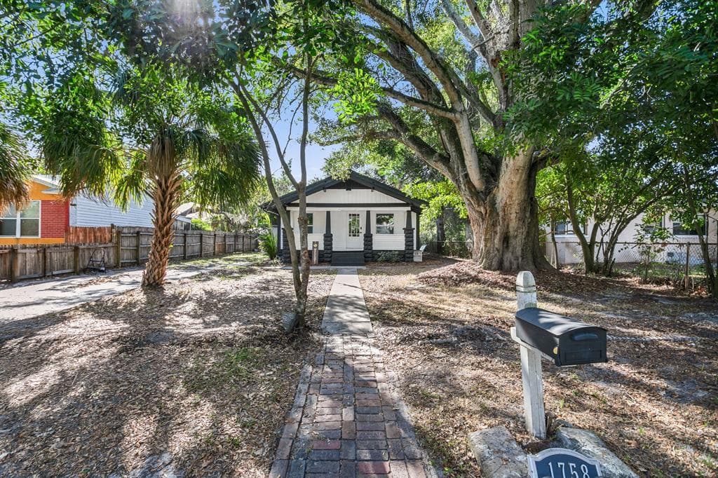 1758 12TH AVENUE N ST PETERSBURG, FL 33713