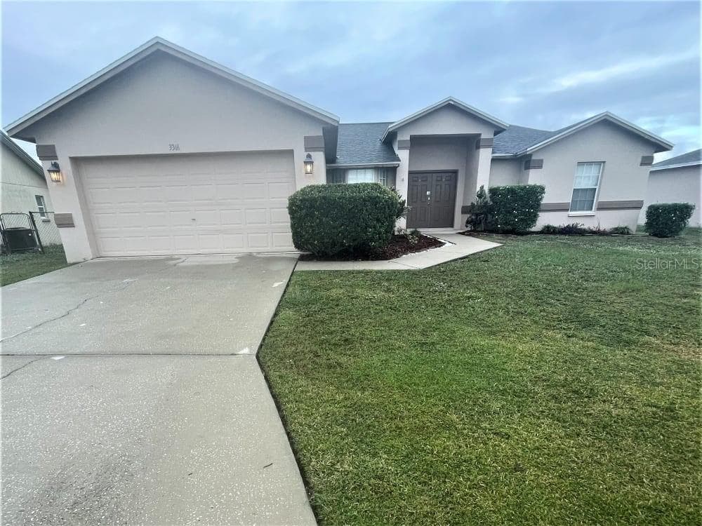 3346 MERLOT DRIVE LAKELAND, FL 33811