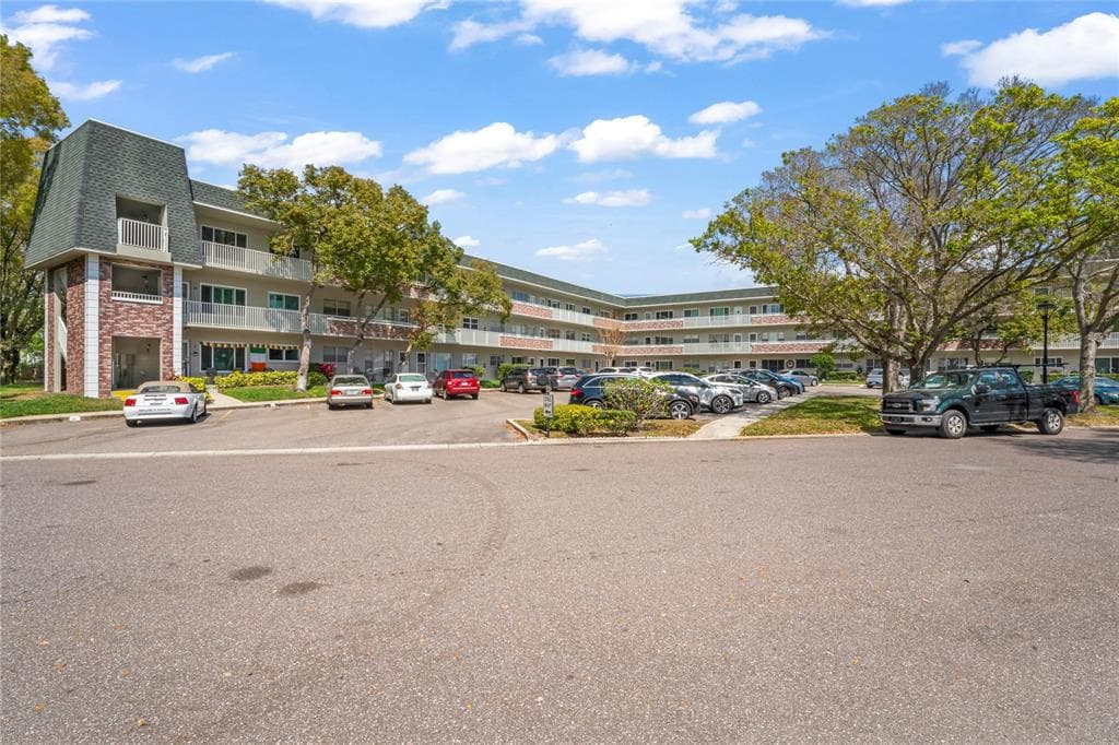 2426 PERSIAN DRIVE UNIT 30 CLEARWATER, FL 33763