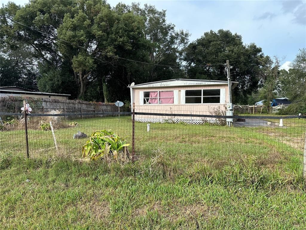 11301 NW 18TH PLACE OCALA, FL 34482