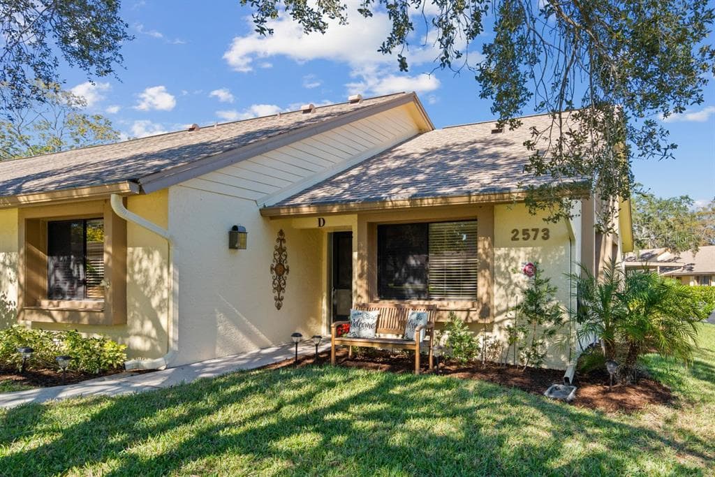 2573 OAKLEAF LANE UNIT 39D CLEARWATER, FL 33763