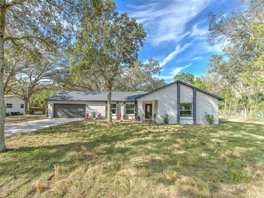 17128 HANNA ROAD LUTZ, FL 33549