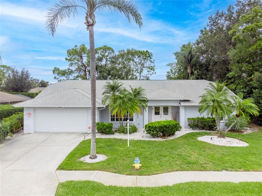 6187 MISTY OAKS DRIVE SARASOTA, FL 34243