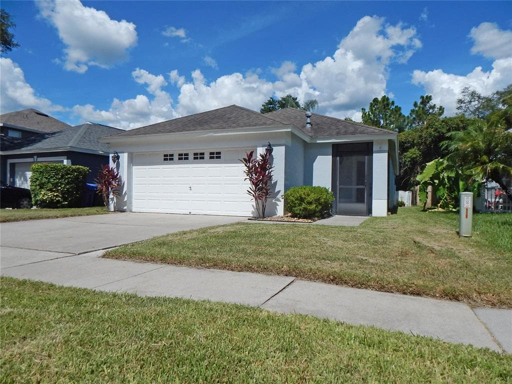 5827 MEADOWPARK PLACE LITHIA, FL 33547