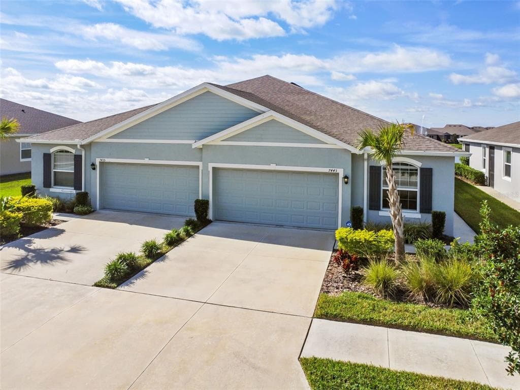 7443 STONEBROOK CIRCLE WESLEY CHAPEL, FL 33545