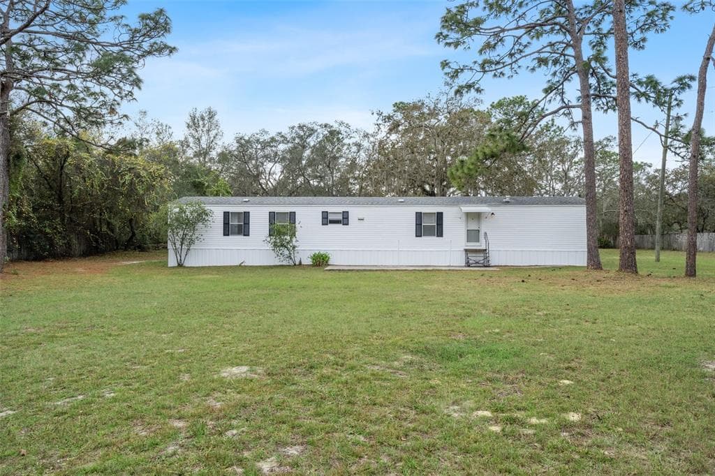 17511 GALVESTON STREET SPRING HILL, FL 34610