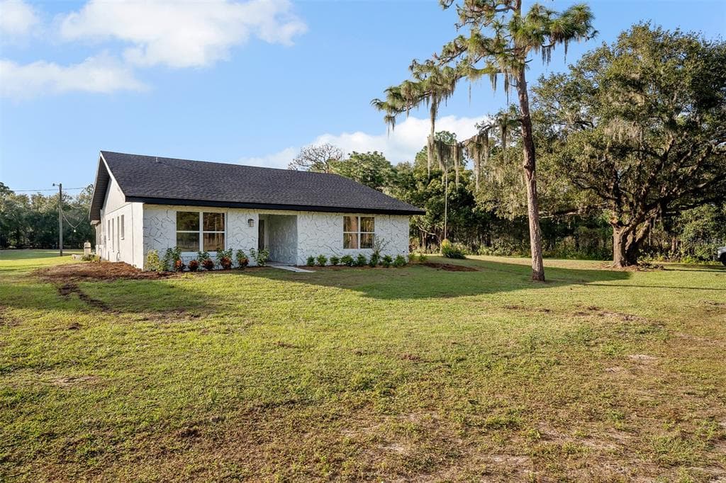 13921 SEMINOLE TRAIL WIMAUMA, FL 33598