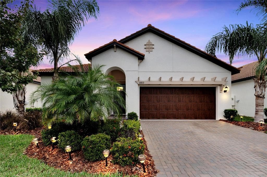 16822 WHISPER ELM STREET WIMAUMA, FL 33598