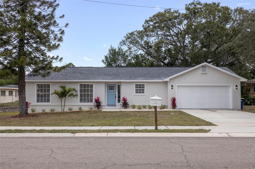 1904 RAINBOW DRIVE CLEARWATER, FL 33765