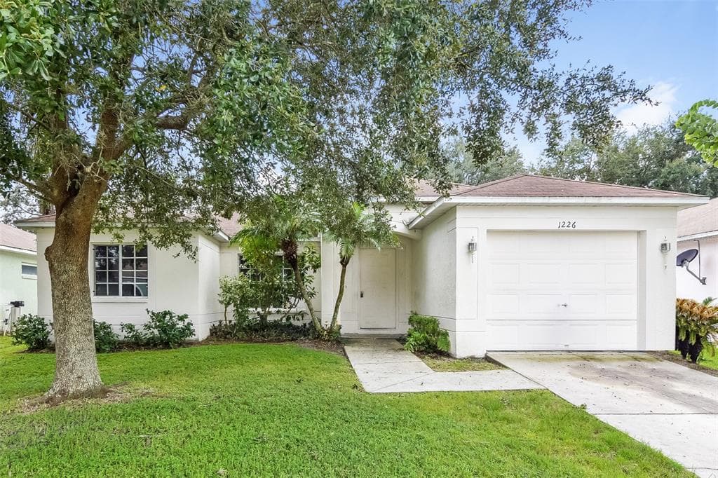 1226 FRANFORD DRIVE BRANDON, FL 33511