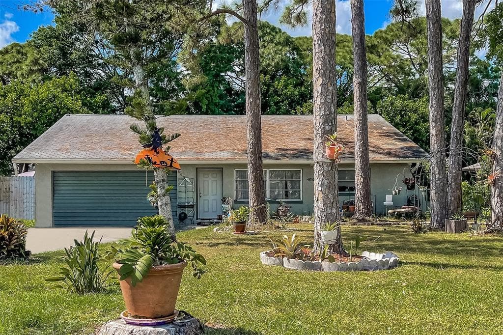 5692 INVERNESS CIRCLE NORTH FORT MYERS, FL 33903