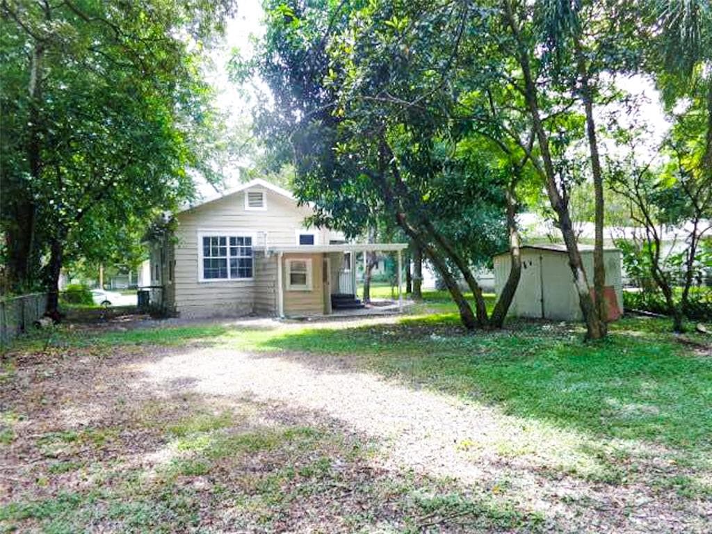 1216 E IDA STREET TAMPA, FL 33603