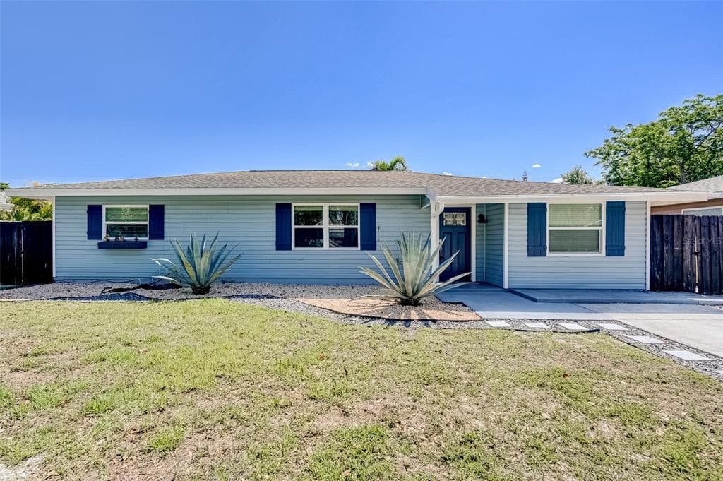 1553 S JEFFERSON AVENUE CLEARWATER, FL 33756