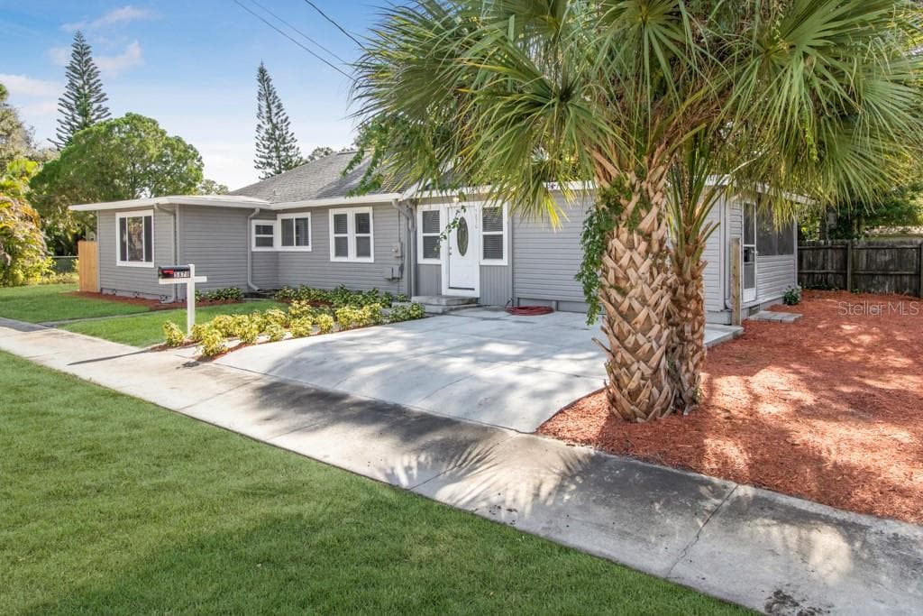 5870 72ND AVENUE N PINELLAS PARK, FL 33781