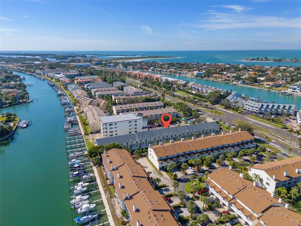 443 PINELLAS BAYWAY S UNIT 107 TIERRA VERDE, FL 33715